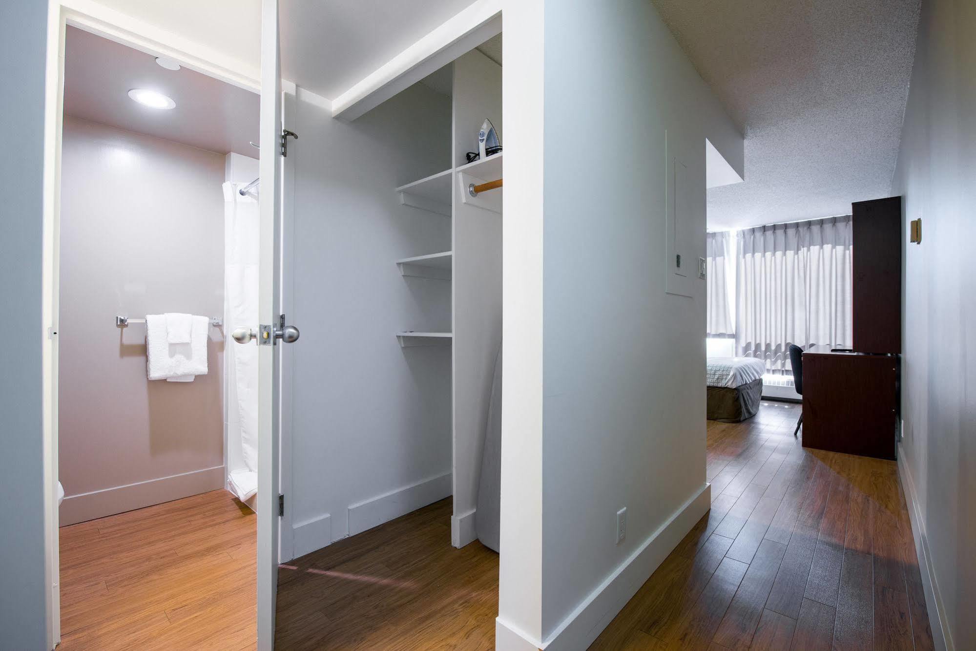 Gage Suites At Ubc Vancouver Esterno foto