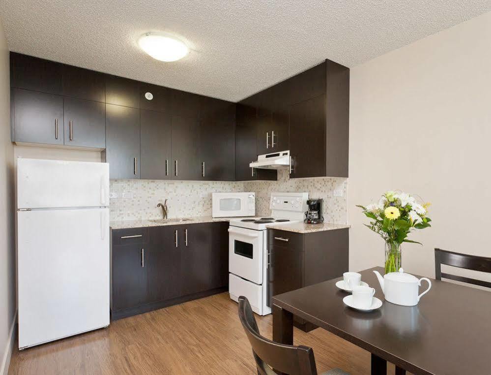 Gage Suites At Ubc Vancouver Esterno foto